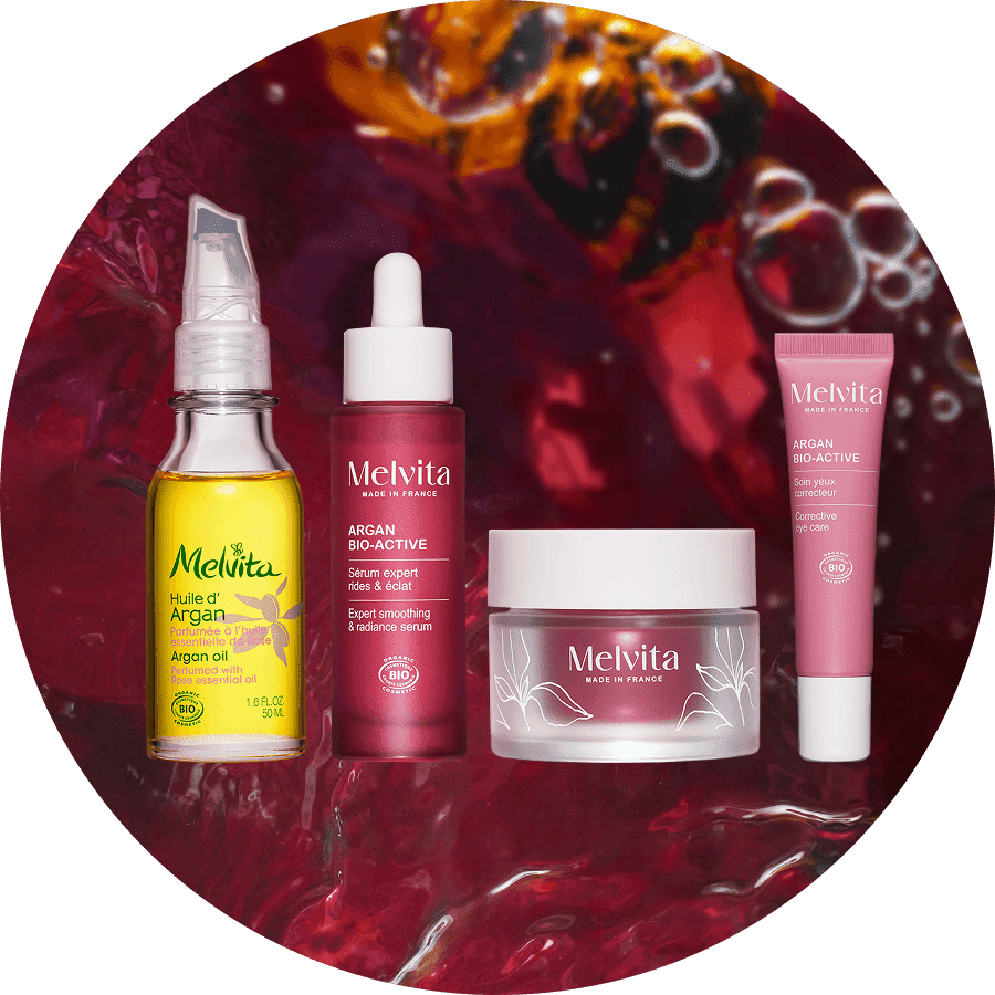 HOLIDAY COLLECTION 2025